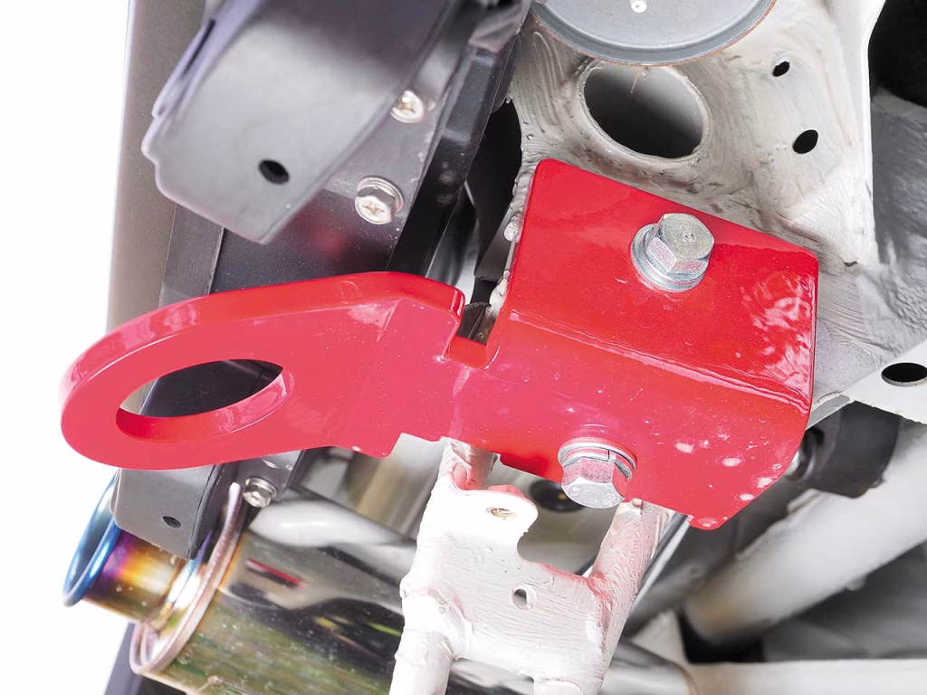 牽引フックなどの周辺パーツは、JB74のパーツが使用可能。（ORS TANIGUCHI）